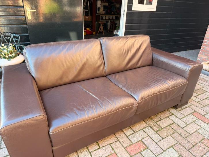 Natuzzi leren bank – Italiaans design – nog in mooie staat, Huis en Inrichting, Banken | Bankstellen, Zo goed als nieuw, Rechte bank