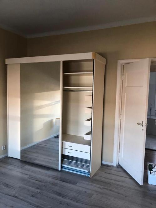 grote Auping kledingkast met schuifdeuren en spiegel, Huis en Inrichting, Kasten | Kledingkasten, Zo goed als nieuw, 200 cm of meer