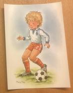 1. Ansichtkaart Mary May jaren 70 kinder jongen voetbal, Verzamelen, Verzenden, 1960 tot 1980, Ongelopen, Kinderen
