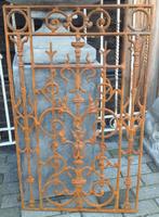 Deurrooster jugendstil gietijzer 100/60 in twee kleuren., Antiek en Kunst, Ophalen of Verzenden