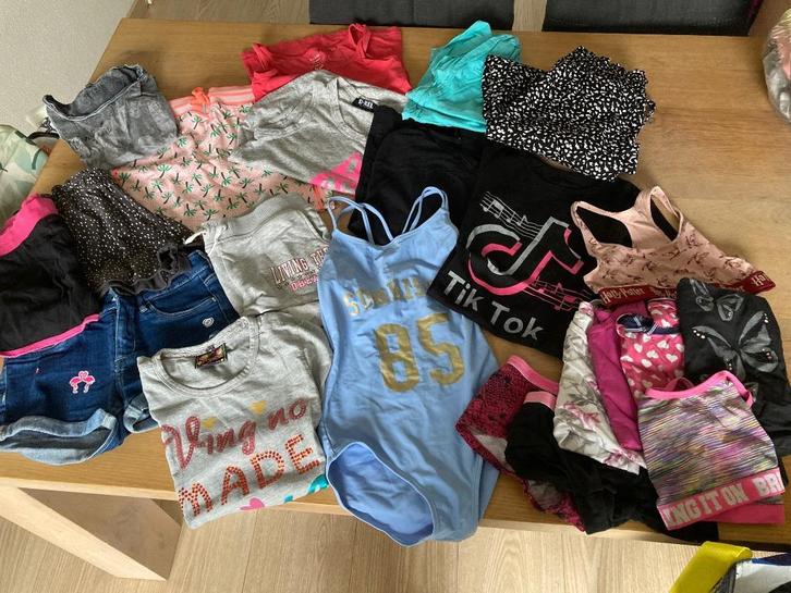 Pakket meisjeskleding maat 134/140, Kinderen en Baby's, Kinderkleding | Kinder-kledingpakketten, Zo goed als nieuw, Maat 134, Ophalen of Verzenden