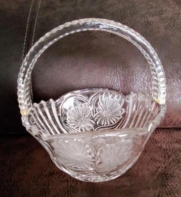 Kristallen Mandje met Bloemen beschikbaar voor biedingen