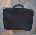 Laptoptas zwart zgan 40x30x10
Heeft alleen in de kast gelege, Computers en Software, Laptoptassen, Ophalen of Verzenden, 17 inch of meer