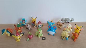 Pokémon veel poppetjes tomy beschikbaar voor biedingen