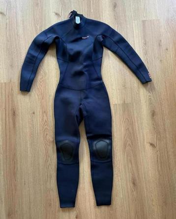 Nieuwe Dames Wetsuit - Maat S beschikbaar voor biedingen