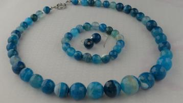 AGAAT ketting/oorhanger/armband-set beschikbaar voor biedingen