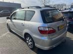 Toyota Avensis Verso 2.0i Linea Luna 7PERS AUTOMAAT CLIMA PD, Auto's, Toyota, 1998 cc, Gebruikt, 4 cilinders, 150 pk