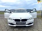 BMW 3-serie 320i Executive NAP AUTOMAAT / XENON / FULL LEDER, Euro 5, Achterwielaandrijving, 4 cilinders, Wit