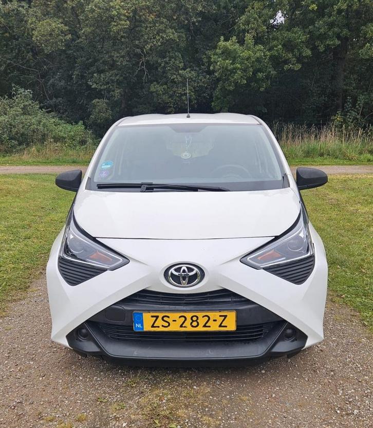 Toyota Aygo 1.0 Vvt-i 72pk 5D 2019 Wit, Auto's, Toyota, Particulier, Aygo, Airbags, Benzine, Hatchback, Handgeschakeld, Origineel Nederlands