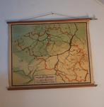 Oude schoolkaart België en Luxemburg, Antiek en Kunst, Ophalen of Verzenden, Aardrijkskunde