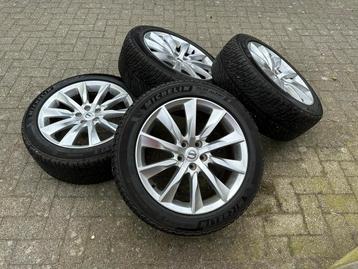 Michelin winterbanden Volvo met lichtmetalen 18 inch velgen