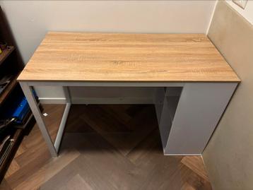 Leuk goed bureau 120l, 60b, 75.5h beschikbaar voor biedingen