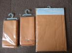 nieuw tafelkleed en 6 servetten zalmroze, Ophalen of Verzenden, Nieuw, Vierkant