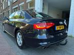 Audi A4 Limousine 1.8 TFSIe Limited S Line Dealer Onderhoude, Auto's, Voorwielaandrijving, Stof, Euro 6, 4 cilinders