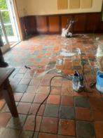 Antieke plavuizen estrikken schoonmaken, Gebruikt, Plavuizen, Plavuizen, Ophalen of Verzenden