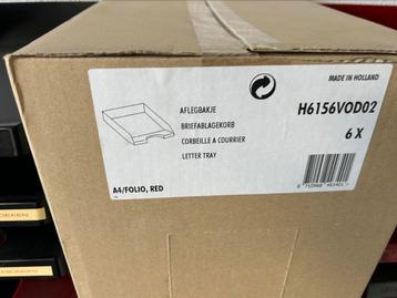 Afleg bakjes 24 beschikbaar voor biedingen