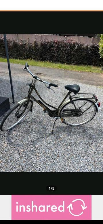Te koop nette damesfiets met versnellingen  beschikbaar voor biedingen