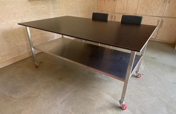 Werktafel met RVS onderstel op maat gemaakt, Doe-het-zelf en Verbouw, Werkbanken, Gebruikt, 120 tot 170 cm, Ophalen