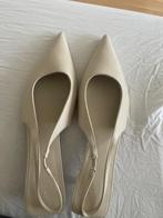 Beige hakken, Kleding | Dames, Schoenen, Beige, Nieuw, Ophalen of Verzenden, Pumps