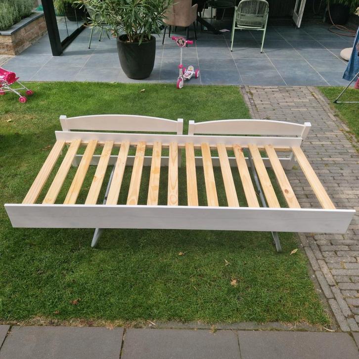 Uitschuifbaar eenpersoonsbed, Kinderen en Baby's, Kinderkamer | Bedden, Gebruikt, 180 cm of meer, 70 tot 85 cm, Lattenbodem, Ophalen of Verzenden
