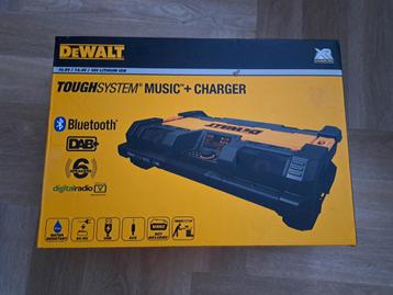 Dewalt radio tough system nieuw in doos beschikbaar voor biedingen