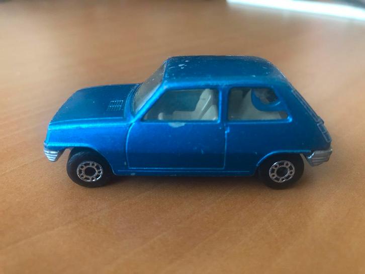 Blauwe Renault 5 Matchbox Superfast 1978 No. 21, Hobby en Vrije tijd, Modelauto's | 1:43, Gebruikt, Auto, Matchbox, Ophalen of Verzenden