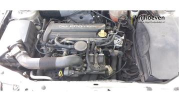 Motor van een Opel Vectra (Vectra C 02-) beschikbaar voor biedingen
