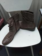 Te koop, Kleding | Dames, Schoenen, Ophalen of Verzenden, Zo goed als nieuw, Zwart, Sneakers of Gympen