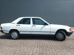 Mercedes 190 E 1983 belastingvrij  !, Te koop, Geïmporteerd, 5 stoelen, 1139 kg