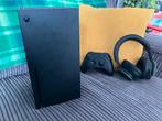 Xbox Series X 1TB – met headset & controller, Spelcomputers en Games, Spelcomputers | Xbox Series X en S, Ophalen, Zo goed als nieuw