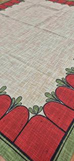 Tafelkleed rood groen 158/127, Gebruikt, Etten-Leur, DJT@dejuistetoon.eu, Ophalen of Verzenden