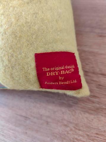 Gratis afhalen dry bag beschikbaar voor biedingen