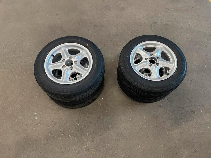 Mercedes velgen met nieuwe banden, Auto diversen, Auto-accessoires, Nieuw, Ophalen