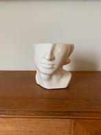 Bloempot keramiek half hoofd Romeins beeldhouwkunst, Rond, Ophalen of Verzenden, Zo goed als nieuw, Aardewerk