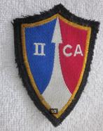 Embleem FRANS 2e LEGERKORPS II CA afm. 9 x 6,5 cm., Verzamelen, Ophalen of Verzenden, Landmacht, Overige gebieden, Embleem of Badge