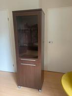 Twee Vitrinekasten 1,82x0,60x0,43 hbd bruin en glas, Huis en Inrichting, Kasten | Vitrinekasten, Ophalen, 50 tot 100 cm, Glas