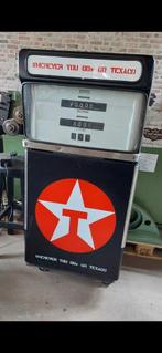 Benzinepomp tokheim , voorste deel kan middels scharnieren w, Ophalen, Zo goed als nieuw