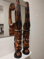 2 handgesneden houten beelden Batak Toba Samosir, Ophalen of Verzenden