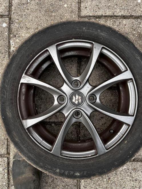 Mooi setje originele Suzuki Alto velgen zomer + winterbanden, Auto-onderdelen, Banden en Velgen, Velg(en), Zomerbanden, 14 inch