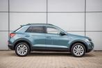 Volkswagen T-Roc 1.5 TSI 150pk DSG Life | Parkeersensoren |, 12 maanden, Stof, Blauw, Bedrijf