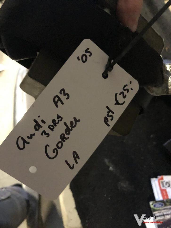 Audi A3  3drs 2.0 tdi automaat 2005 Gordel achter Rechts of, Auto-onderdelen, Interieur en Bekleding, Gebruikt, Ophalen of Verzenden