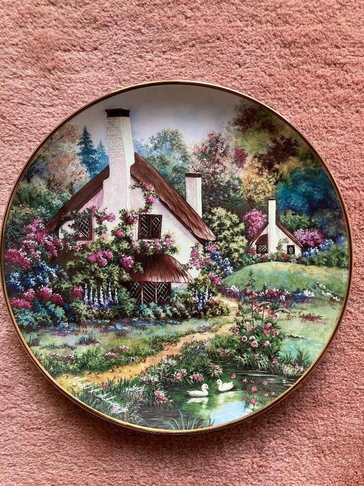 Decoratie/sierbord porselein, Antiek en Kunst, Antiek | Porselein, Ophalen of Verzenden