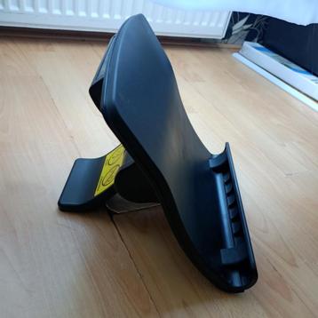 eWent Verstelbare Laptopstandaard met 4-poorts USB-hub beschikbaar voor biedingen