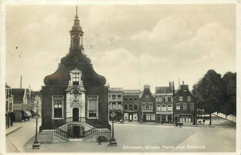 (388-545-001) Schiedam Groote Markt met Stadhuis, Verzamelen, Ansichtkaarten | Nederland, Zuid-Holland, Verzenden