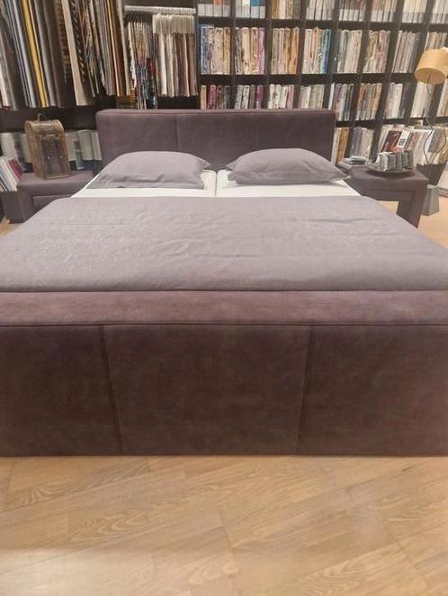 Splinternieuwe exclusieve Kreamat boxspring 65% korting, Huis en Inrichting, Slaapkamer | Complete slaapkamers, Nieuw, Tweepersoons