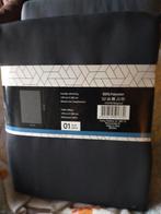 Nieuwe verduisterde gordijnen..in donker grijs 8 stuks Zwart, Huis en Inrichting, Stoffering | Gordijnen en Lamellen, Ophalen of Verzenden