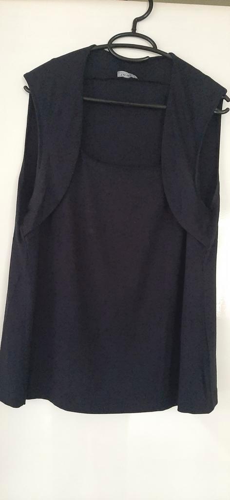 Top merk Taifun. Zwart. Maat 46. Nieuw., Kleding | Dames, Tops, Nieuw, Maat 46/48 (XL) of groter, Zwart, Zonder mouw, Ophalen of Verzenden