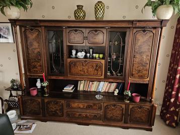 Prachtige Antieke Kast - Uniek Stuk! beschikbaar voor biedingen
