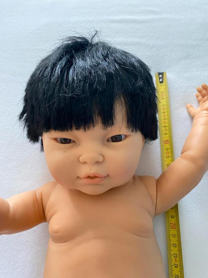 Levensechte Aziatische Pop, Kinderen en Baby's, Speelgoed | Poppen, Zo goed als nieuw, Babypop, Ophalen of Verzenden