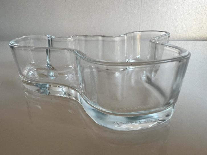 Fins Design Iittala Alvar Aalto Glazen Schaal Transparant, Huis en Inrichting, Woonaccessoires | Schalen en Manden, Zo goed als nieuw